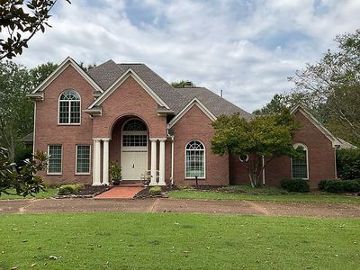 5093 Rowen Oak Rd