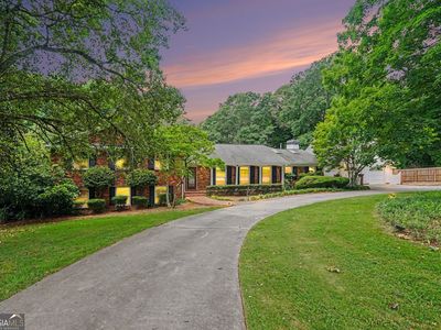 326 Fayette Dr