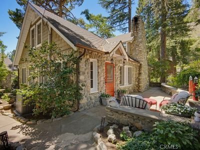 28 Bear Dr
