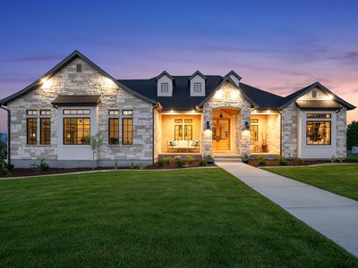 915 S Farrell Farm Cir