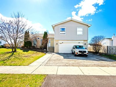 649 Hiawatha Dr