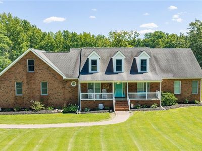 10092 Holly Forks Rd