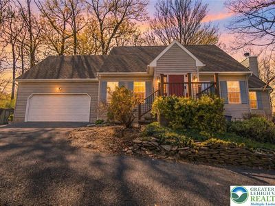 Property at 631 Bishops Pl, Northampton, PA