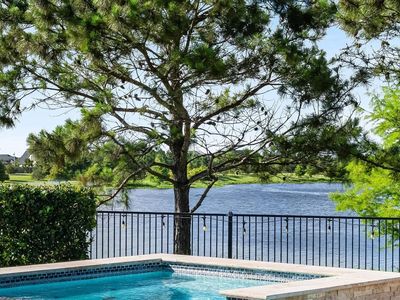 87 Lake View Loop