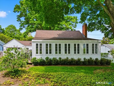12 Jones Lane