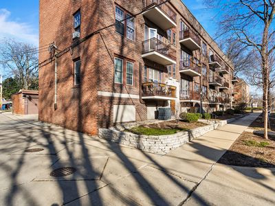 307 N Prairie St APT 3