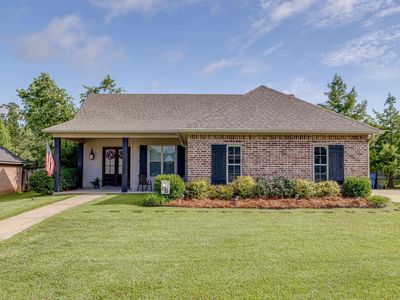 220 Austin Oaks Cir