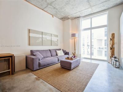 2001 Meridian Ave APT 512