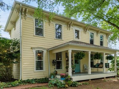 2287 Montgomery Rd NE
