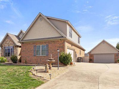125 Pershing Way