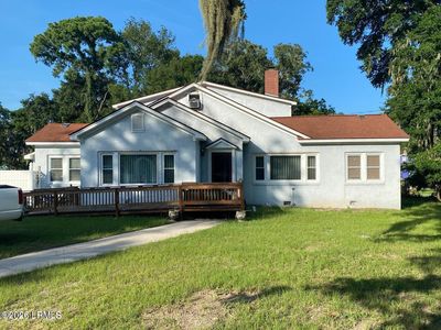 2201 Wilson Drive