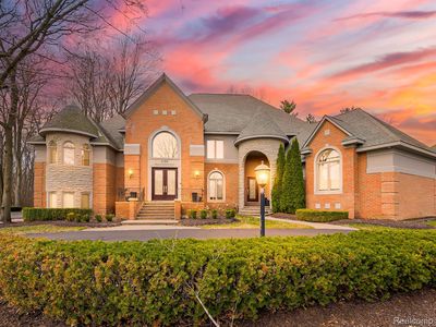 3586 Walnut Brook Dr