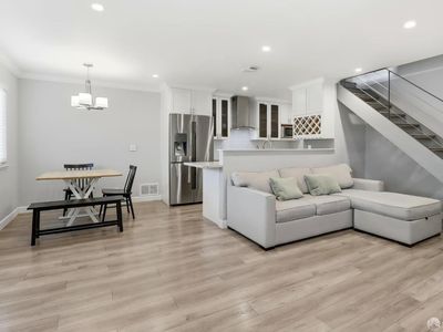 2505 Dillion Ct APT 3