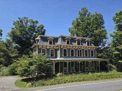 2813 NY Highway 43