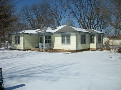 327 W Center St