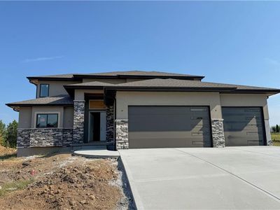 2531 NE Woodland Oaks Cir