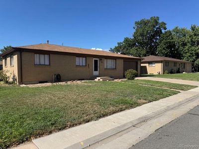 2940 W Saratoga Avenue