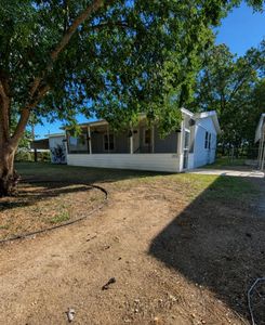202 E Robinson Rd
