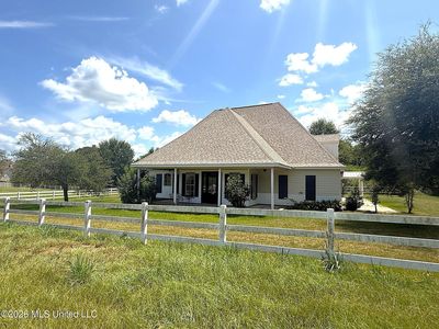 1072 Country Club Rd