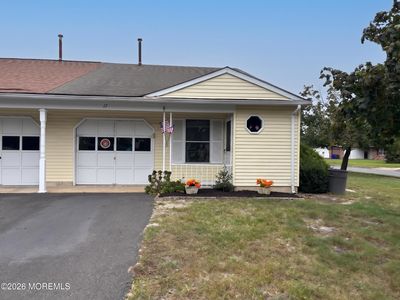 17 Reef Place