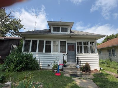 615 Howard St