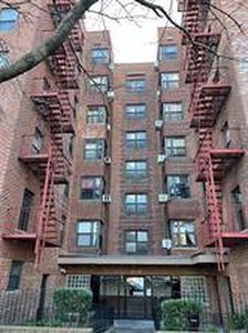 32-40 89th St APT 611