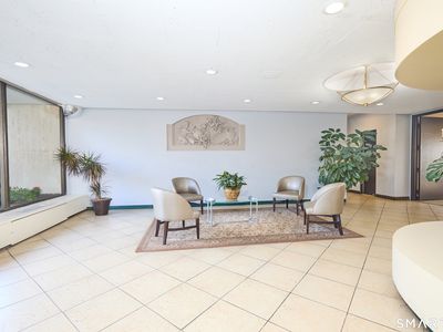 2625 Park Avenue #7P