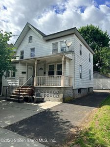 383 Cary Ave
