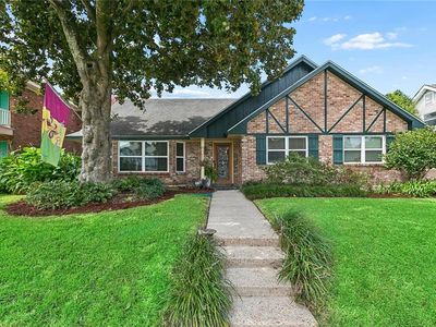 3639 Pin Oak Ave