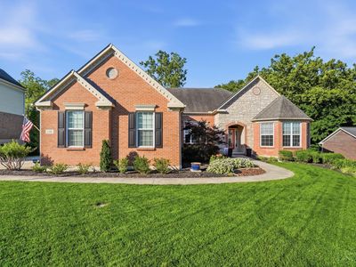 136 Colonial Dr