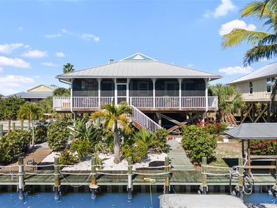 9712 Little Gasparilla Is