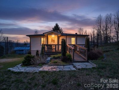 45 Capricorn Ln