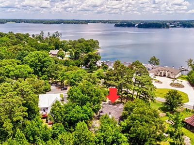 425 Yachting Rd