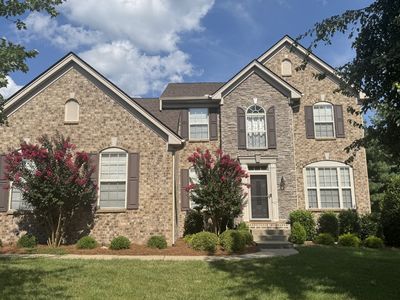 1023 Avery Trace Cir