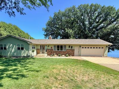 5641 Highway 71 NE