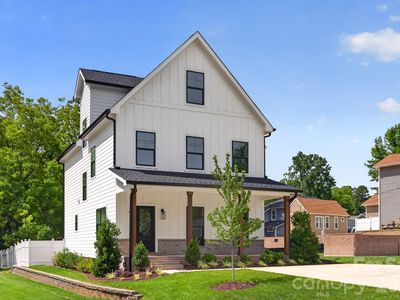 411 Brevard St