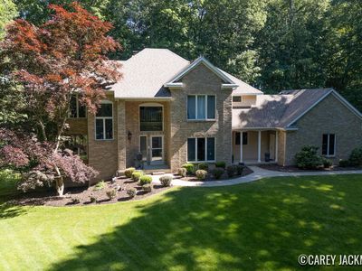 2111 Woodley Creek Ct NW