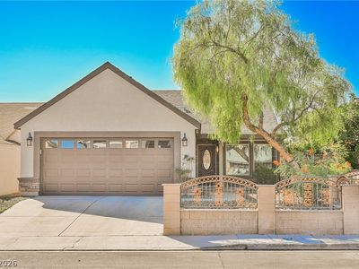 6249 Saginaw Dr
