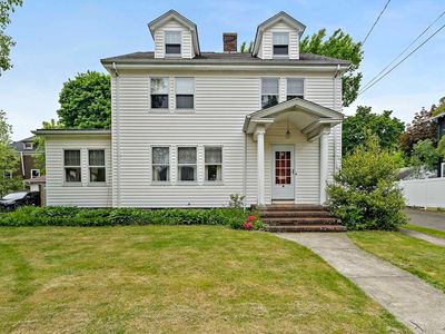 19 Byron Ave