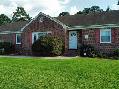 4901 Clintwood Dr
