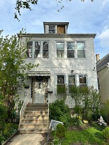 1305 S 51st Ave
