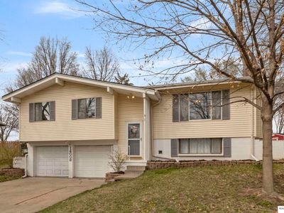 14008 Adams Cir