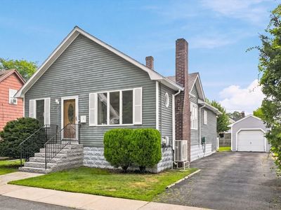 32 Glendale Ave