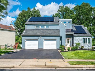 76 Revere Blvd