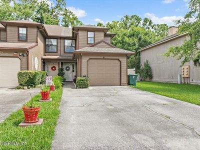 3957 LAURELWOOD Drive