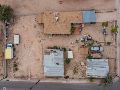 916 Franciscan St NE