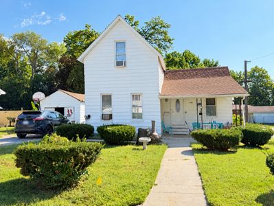 784 S Locust St