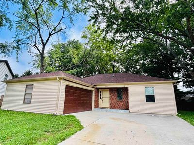 3009 Roanoke Cir