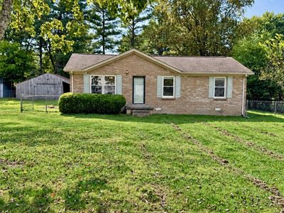 817 Belle Dr