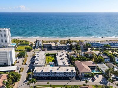 633 NE 21st Ave APT 9B